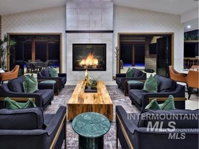 Stunning, light and bright single-level home in the gated 55+ - photo 43
