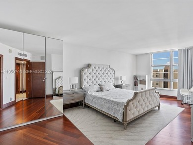Penthouse-style living in the heart of Miami Beach, overlooking - photo 43