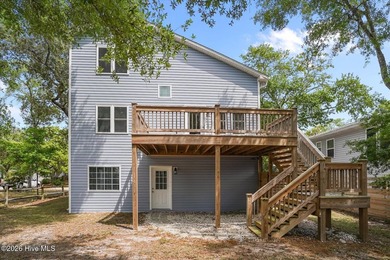 FULLY RENOVATED. SEPARATE SUITE. OVER 2,100 HEATED SQ FT. This - photo 44