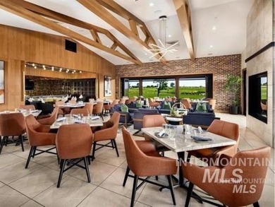 Stunning, light and bright single-level home in the gated 55+ - photo 44
