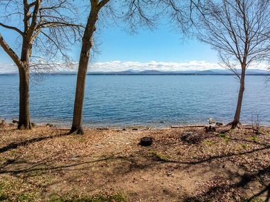 Set along 250 feet of rare, sandy shoreline on Lake Champlain - photo 7