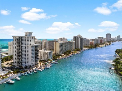 Penthouse-style living in the heart of Miami Beach, overlooking - photo 56