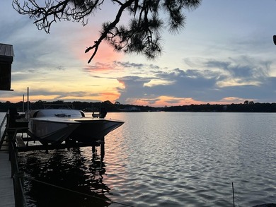 WATERFRONT HOME with BREATHTAKING SUNSETS!!!! Come view this - photo 4