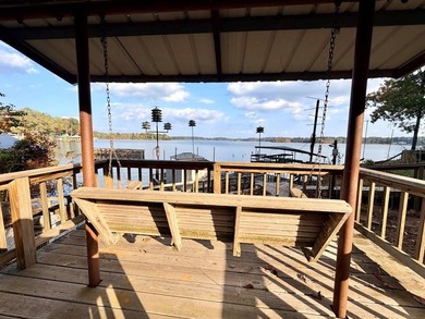 Toledo Bend Lake Home For Sale in Hemphill Texas