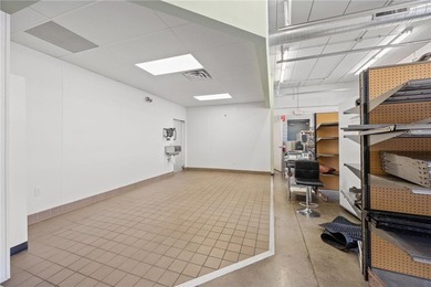 Commercial Lease Opportunity - Turnkey Building on Prominent