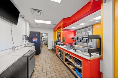 Commercial Lease Opportunity - Turnkey Building on Prominent