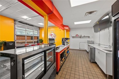 Commercial Lease Opportunity - Turnkey Building on Prominent