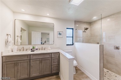 A Truly Unique Cape Coral Property! Welcome to *Tradewinds*, a - photo 20