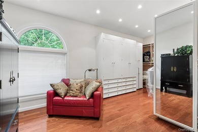 Sprawling Contemporary over 5,000 sf on a lot over 1 acre in - photo 22