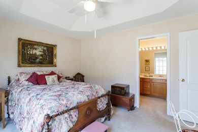 Located in the heart of Destin, within a few miles from the - photo 6