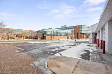 Commercial Lease Opportunity - Turnkey Building on Prominent