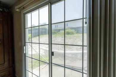 Located in the heart of Destin, within a few miles from the - photo 8