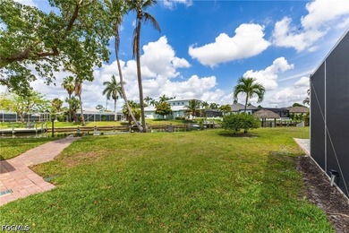 A Truly Unique Cape Coral Property! Welcome to *Tradewinds*, a - photo 30