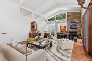 Sprawling Contemporary over 5,000 sf on a lot over 1 acre in - photo 31