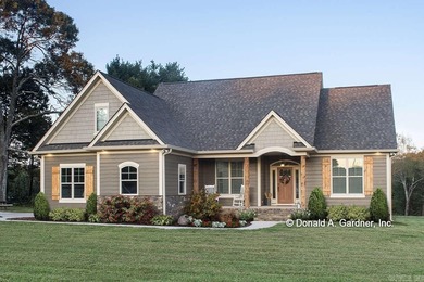 Lake Hamilton Home For Sale in Hot Springs Arkansas