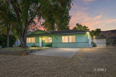Lake Home For Sale in Lake Isabella, California