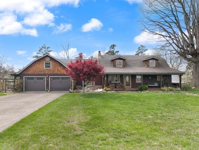 Tucked away in a private, peaceful setting, this one-of-a-kind - photo 1