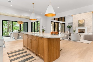 Welcome to your custom-crafted sanctuary on the serene shores of - photo 19