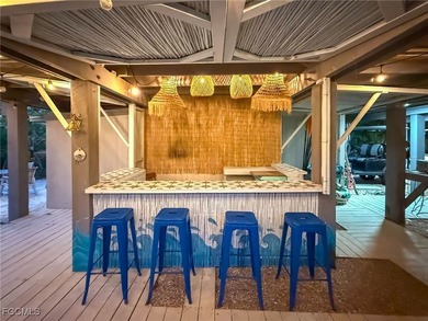 The perfect boater's retreat! This charming three-bedroom - photo 36