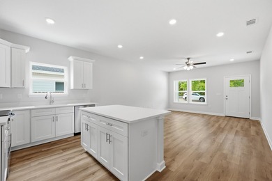 THIS CRAFTSMAN STYLE HOME WILL BE COMPLETED END OF AUGUST, the - photo 10