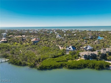 The perfect boater's retreat! This charming three-bedroom - photo 41