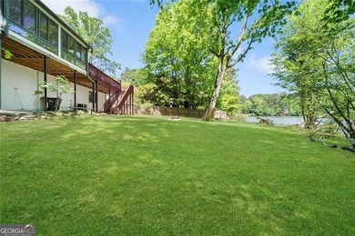 A beautifully maintained home with serene views of Canary Lake - photo 43