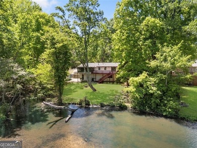 A beautifully maintained home with serene views of Canary Lake - photo 44