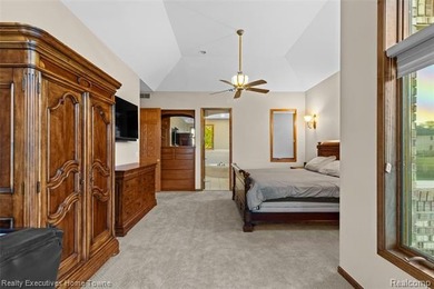 Located on one of Golfside's most desirable lots, this custom R - photo 12