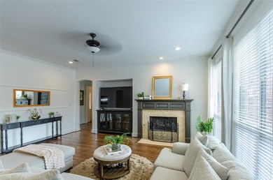 Exceptional luxury living in the highly sought-after Woodhaven - photo 4
