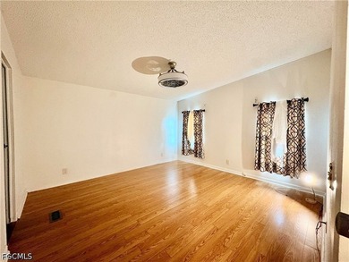 Located in a desirable 55+ community, this well-maintained home - photo 21