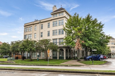 Vermilion River - Lafayette Parrish Condo For Sale in Lafayette Louisiana