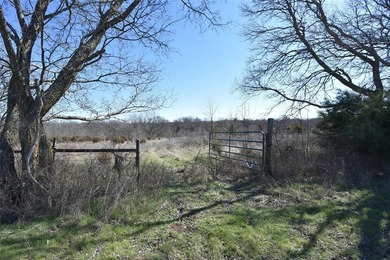 Pretty acreage with a little over 1300 feet m/l of Highway 99 - photo 22