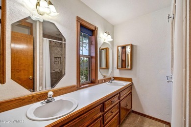 Charming Home with Great Potential in Country Club Manor! Wake - photo 22