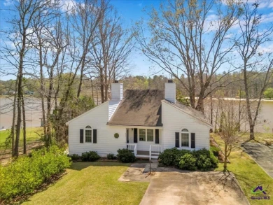 Lake Wildwood spacious lakefront home! - Lake Home For Sale in Macon, Georgia
