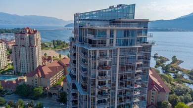 Enjoy sweeping vistas high above downtown Kelowna! This - photo 41