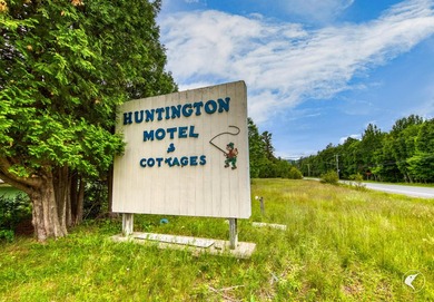 The Huntington Motel and Cottages presents a - photo 4