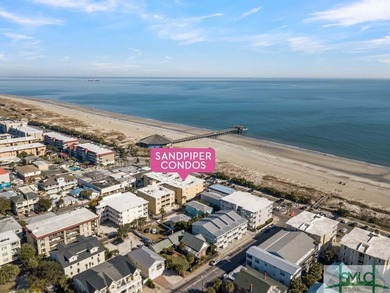 Seller motivated, Beautiful oceanside 3 bedroom 2 bath turnkey - photo 2