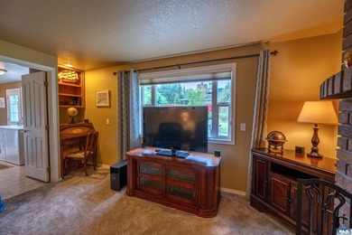 Charming 4 bed, 2 bath home offering 1,924 sqft of comfortable - photo 14
