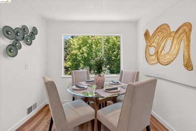 Welcome to 6138 Oakdale Avenue, located in the - photo 15