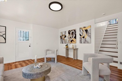 Welcome to 6138 Oakdale Avenue, located in the - photo 22