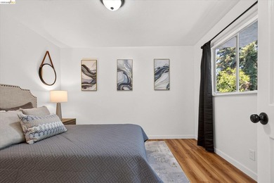 Welcome to 6138 Oakdale Avenue, located in the - photo 26