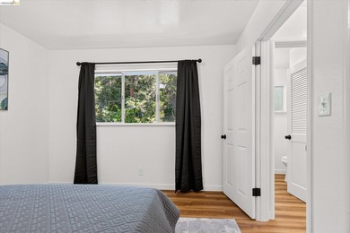 Welcome to 6138 Oakdale Avenue, located in the - photo 27