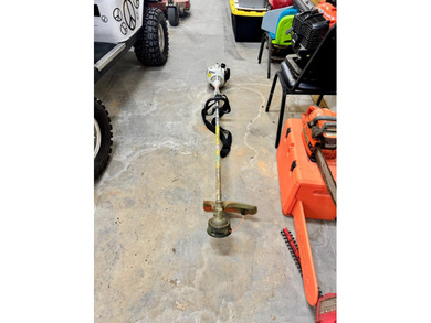THIS IS AN AUCTION. ADVERTISED PRICE FOR MARKETING PURPOSES ONLY - photo 37