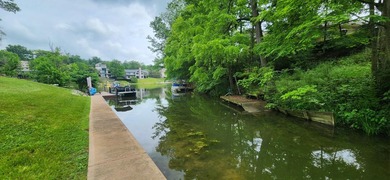Absolutely one of a kind home with incredible views, tiered deck - photo 2