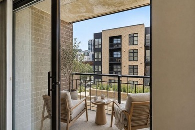 Stylish 1 bedroom, 1 bath condo in the heart of the Mill - photo 4