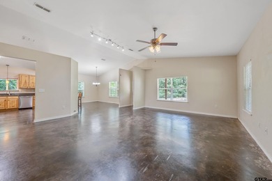 Looking for acreage, a shop, and a move-in ready home in Lindale - photo 8