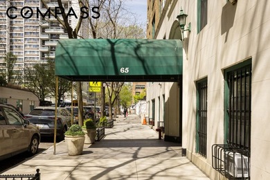 Extraordinary Value Opportunity Steps from Central Park This - photo 10