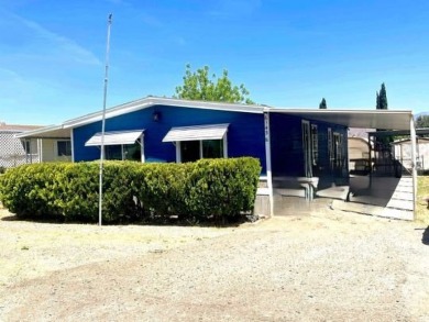 Lake Home For Sale in Lake Isabella, California