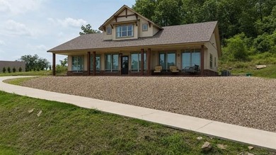 Wake up to year-round Lake Tenkiller views in this beautifully - photo 3