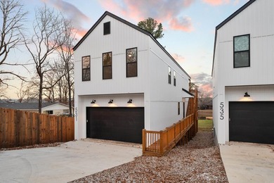 **Stunning Lakefront Retreat at 531 North Shore Dr, Hot Springs - photo 2